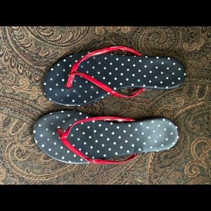 Lauren Conrad flip flops